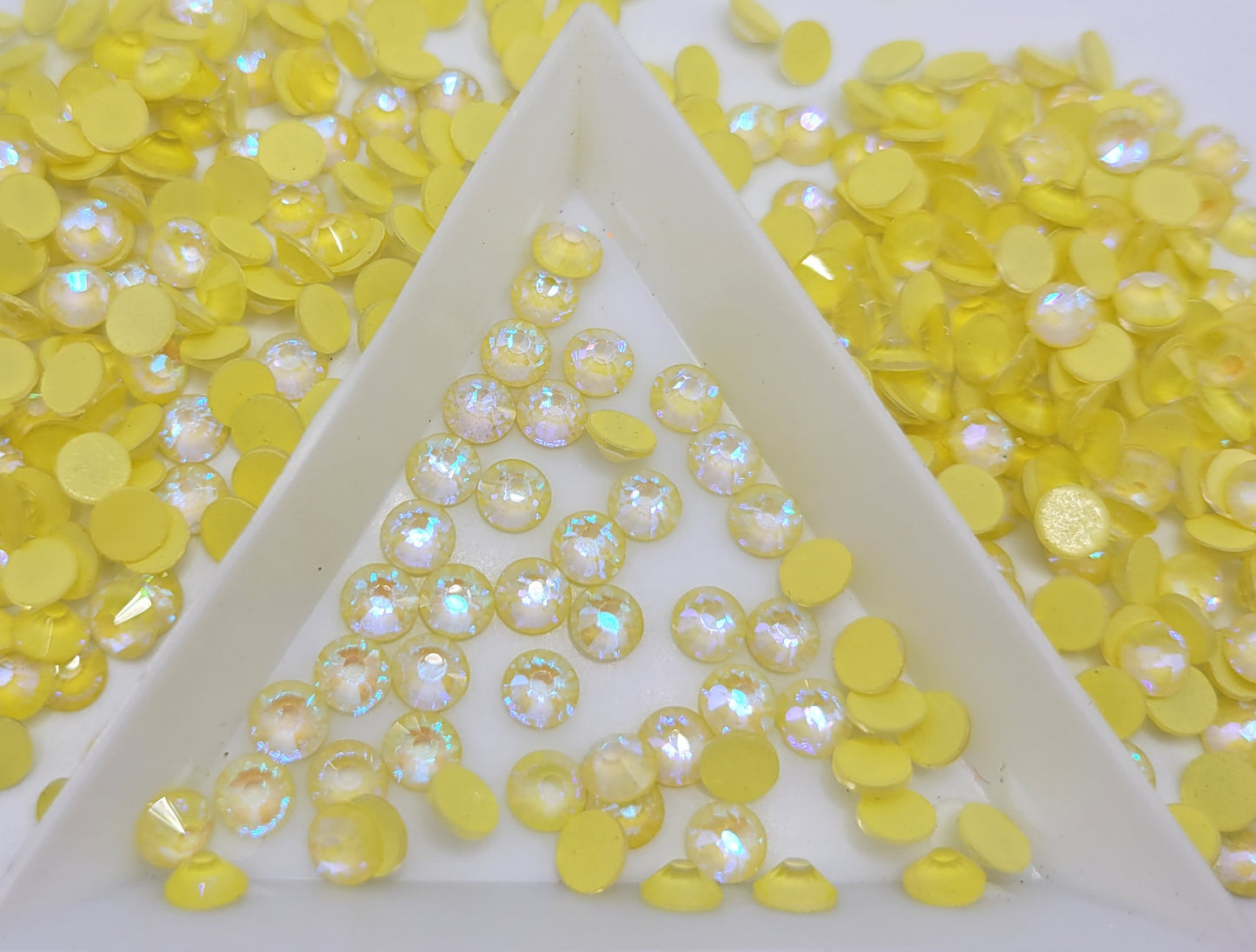 Jonquil Luminous Glass Flatback Rhinestones | Craft rhinestones | Bling 3MM-SS12 | 4MM-SS16 |5MM-SS20 | DIY, Nail Art, Tumbler