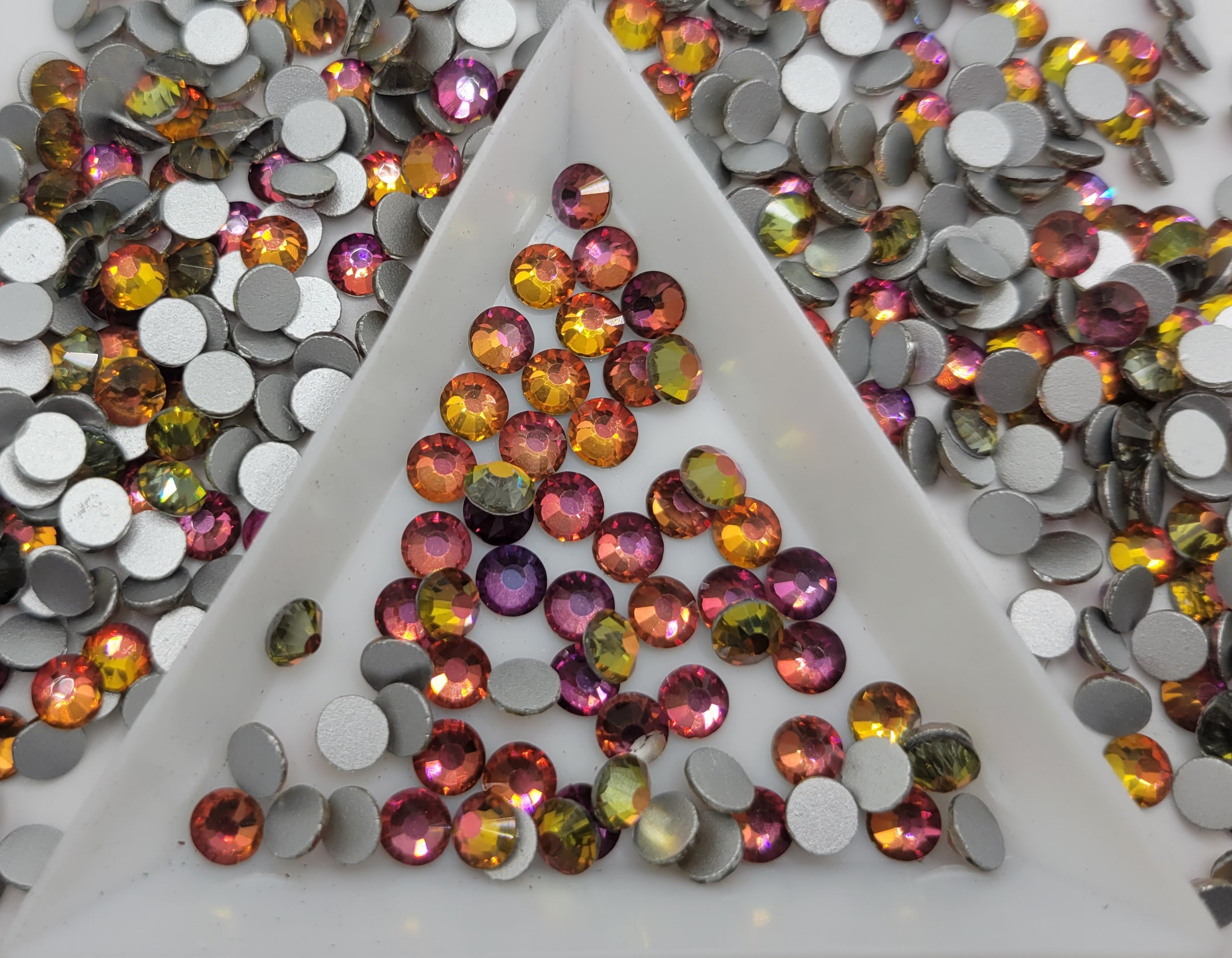 Red Volcano Glass Flatback Rhinestones | Craft rhinestones | Bling 3MM ...