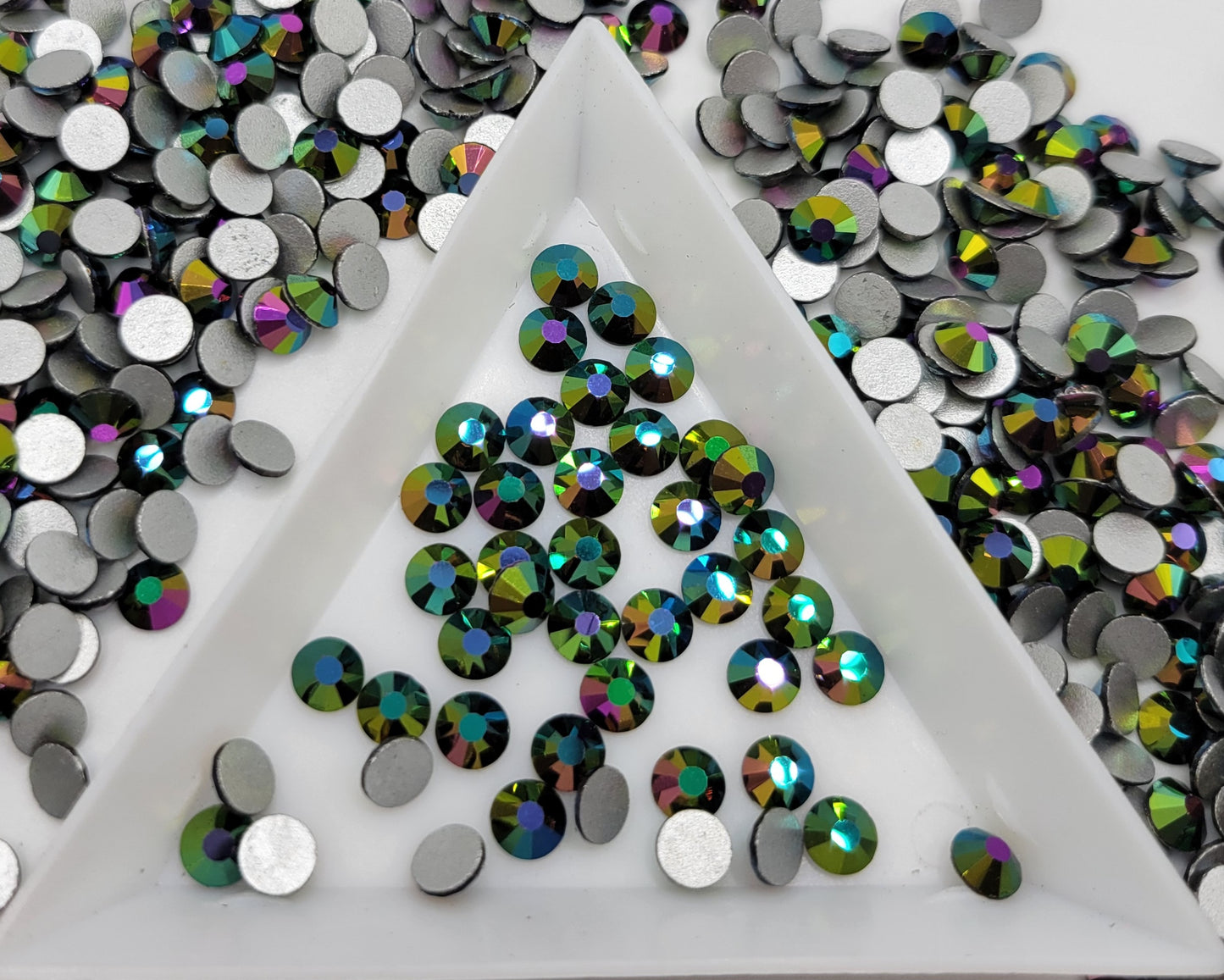 Air Emerald Glass Flatback Rhinestones | Craft rhinestones | Bling 3MM-SS12 | 4MM-SS16 |5MM-SS20 | DIY, Nail Art, Tumbler