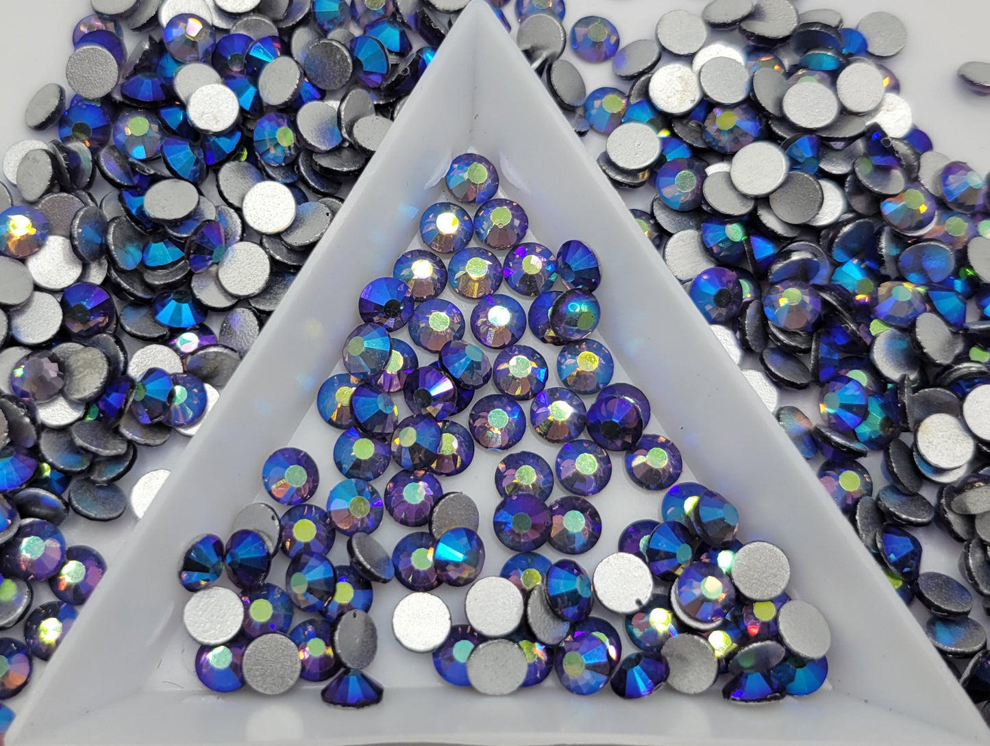 Tanzanite AB Glass Flatback Rhinestones | Craft rhinestones | Bling 3MM-SS12 | 4MM-SS16 |5MM-SS20 | DIY, Nail Art, Tumbler | 1440 per bag