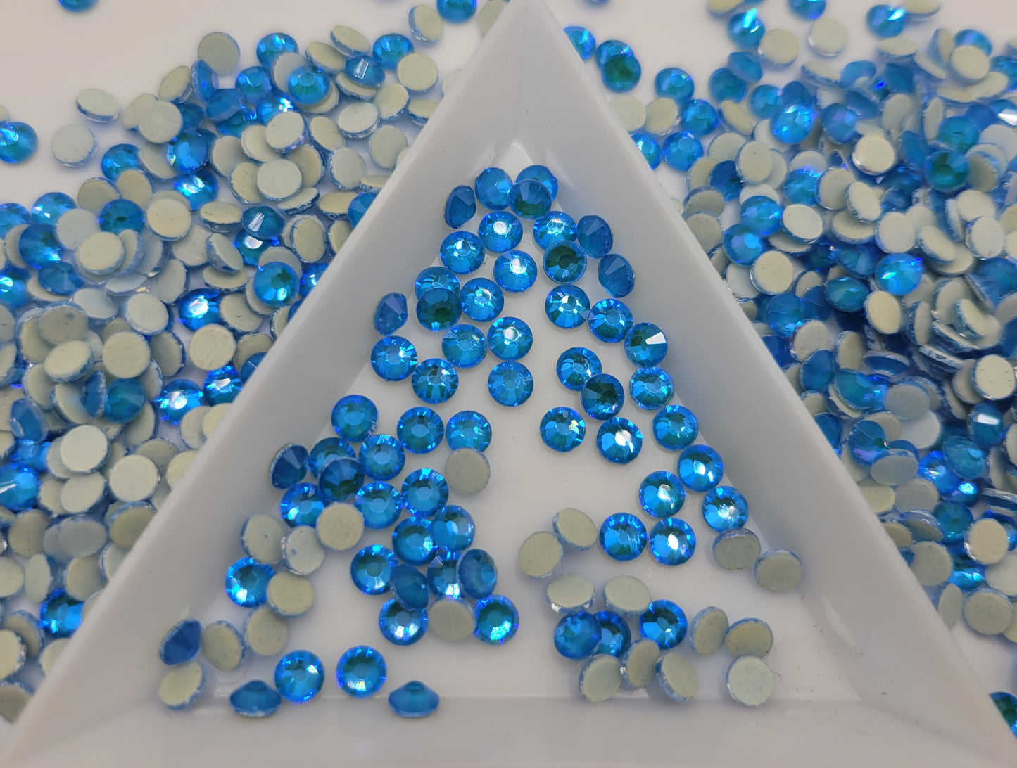 Sparkle Ocean Blue Glass Hotfix Rhinestones | Shirt rhinestones | Bling 3MM-SS12 | 4MM-SS16 |5MM-SS20 | Apparel Stones