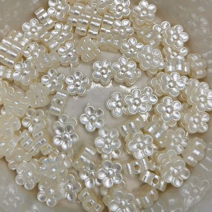 White Flower Acrylic Beads (100) | friendship beads | beading accessories