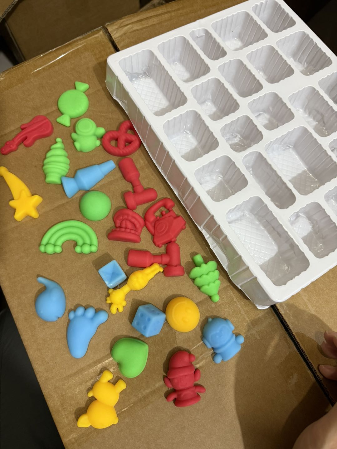 PRE-ORDER -  SQUISH ADVENT CALENDER